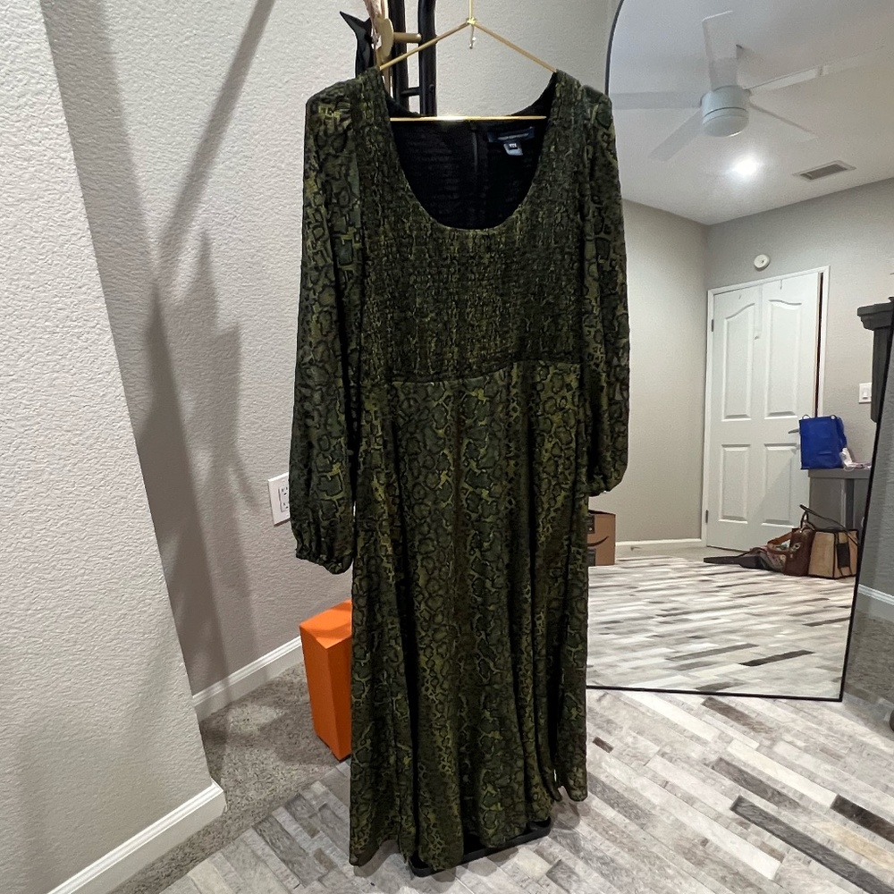 French Connection Aury Smocked Maxi Dress Size US12 UK16 EURXL Snake Print